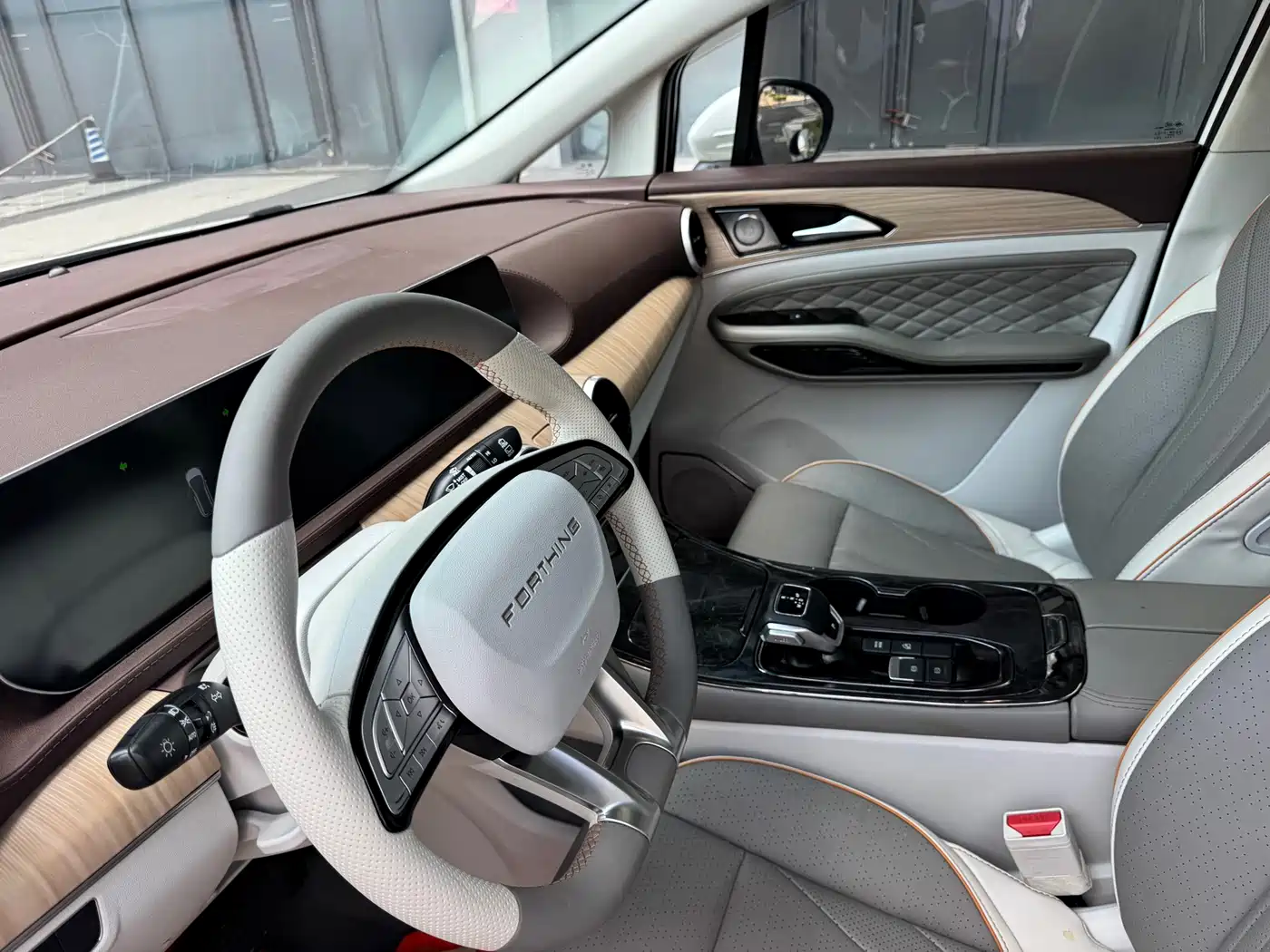 Dongfeng Fengxing Fengxing Yacht 2023 2022 1.5T DCT Wave Chaser Edition