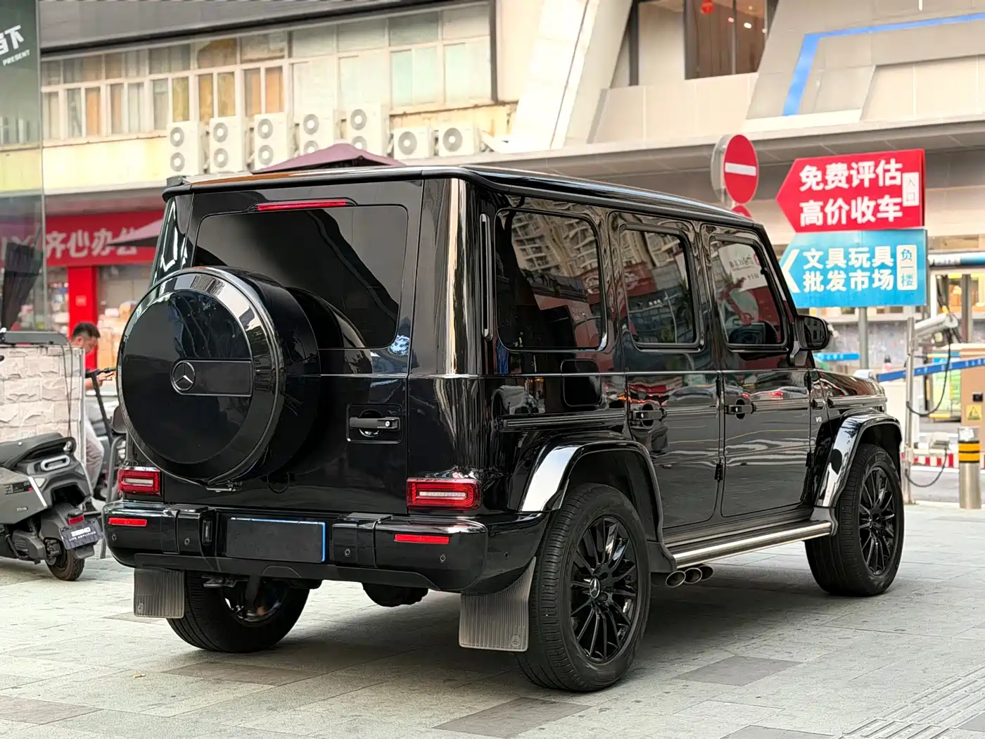 Mercedes-Benz G-Class 2020 G 500 Dark Night Special Edition фото 9