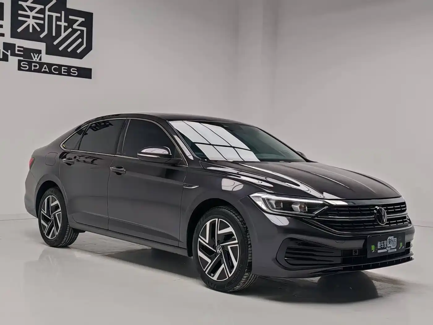 Volkswagen Sagitar 2025 300TSI DSG Surpass Edition фото 3