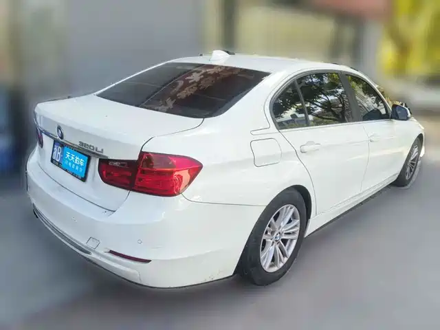 BMW 3 Series 2013 320Li Fashion Model — фото 5