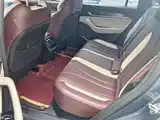 Фото 11 - Geely Monjaro