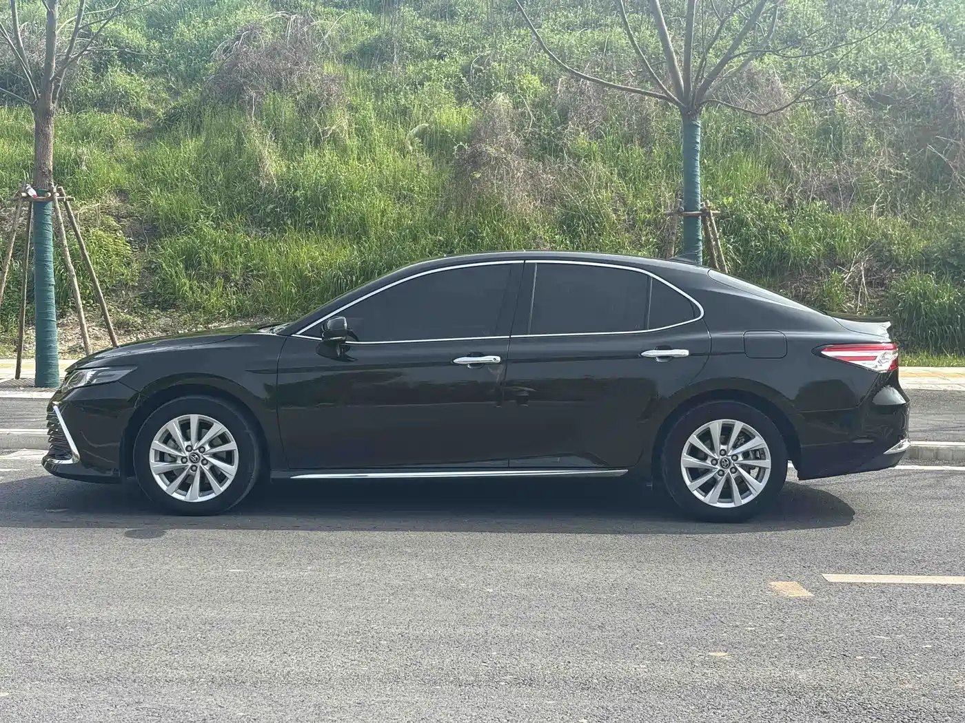 Toyota Camry 2023 2.0G Luxury Edition фото 18