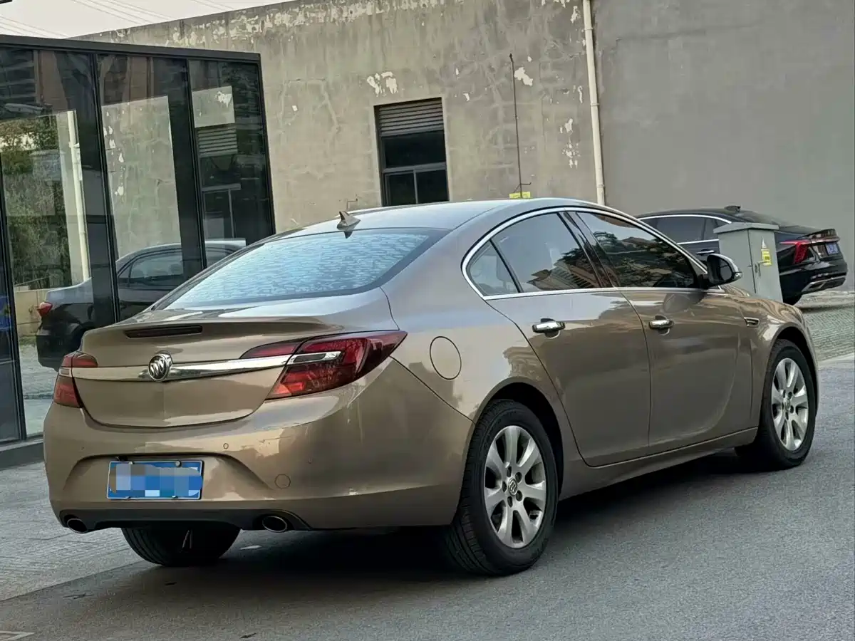 Buick Regal 2014 2.0L Elite Fashion Type фото 5