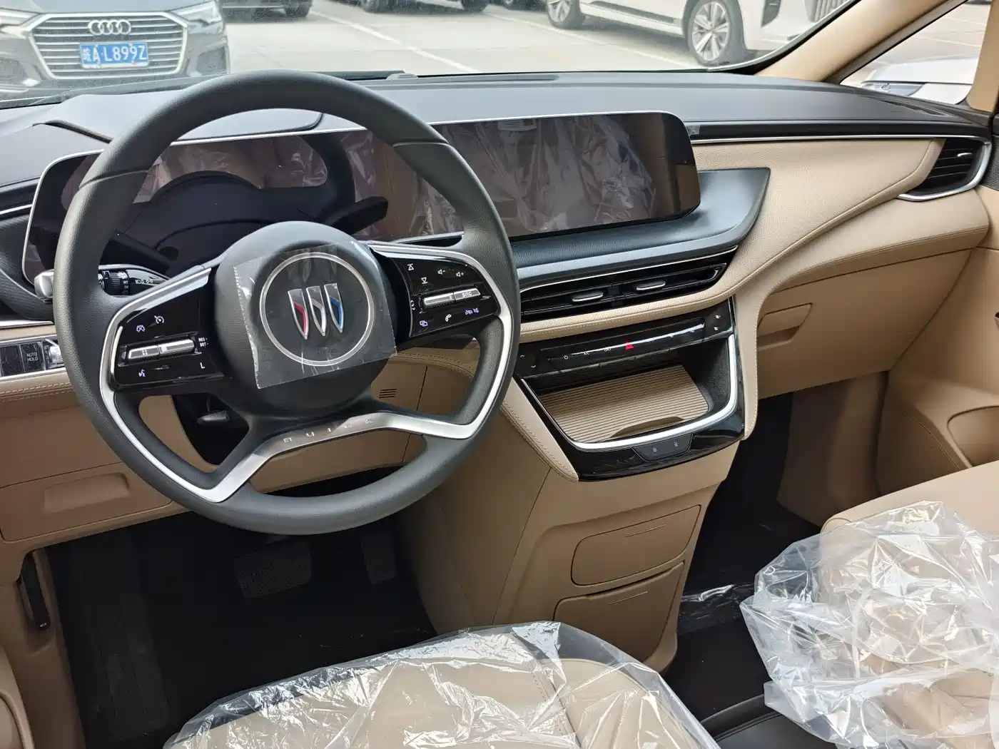 Buick GL8 2025 Land Business Class First Edition фото 7