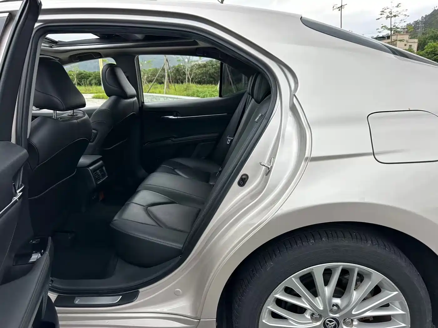 Toyota Camry 2019 2.5G Luxury (China V) фото 24