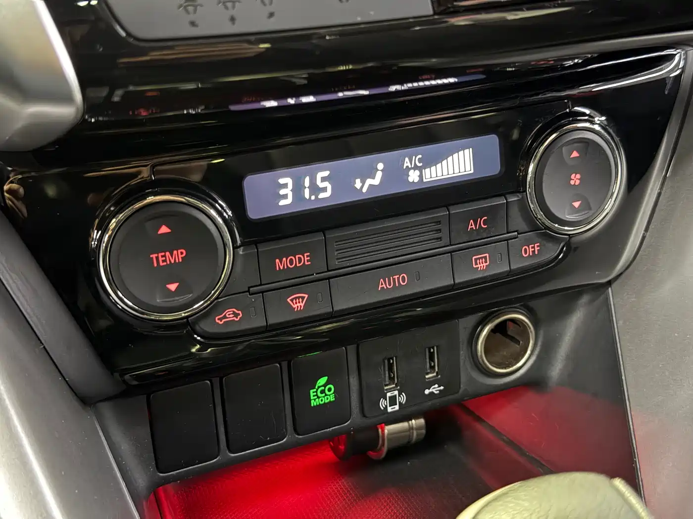 Mitsubishi Eclipse Cross 2019 1.5T CVT 2WD Dream Edition China VI фото 10