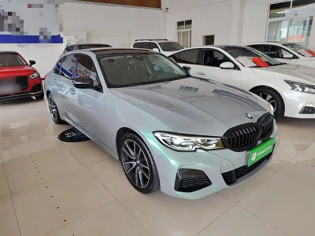 BMW 3-SERIES