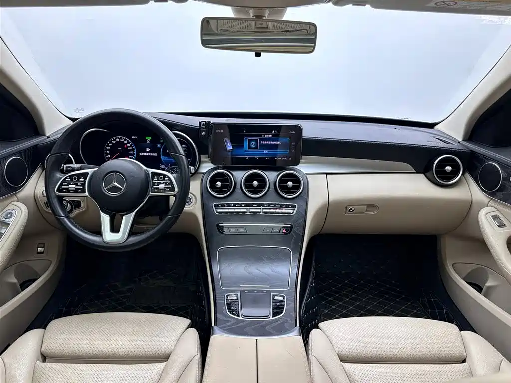 Mercedes-Benz C-Class 2019 Facelift C 260 L Sport фото 10