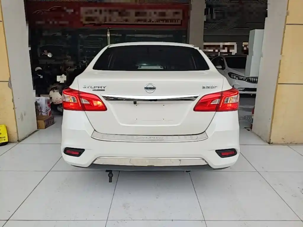 Nissan SYLPHY, миниатюра 4