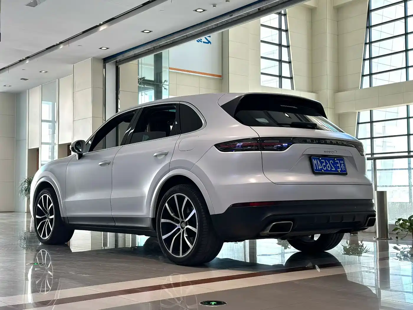 Porsche Cayenne 2019 Cayenne 3.0T фото 19