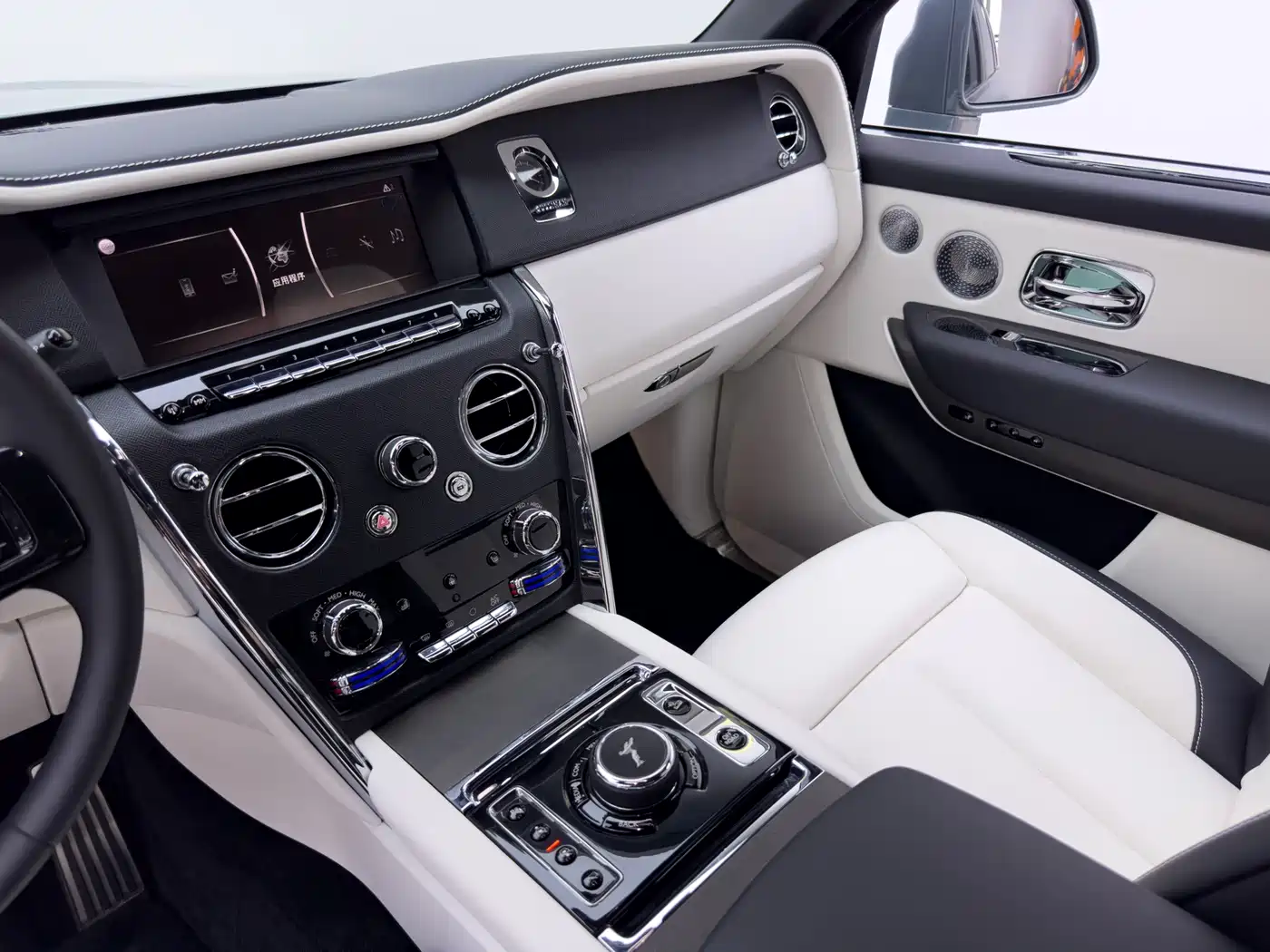 Rolls-Royce Cullinan 2024 2024 5-Seater