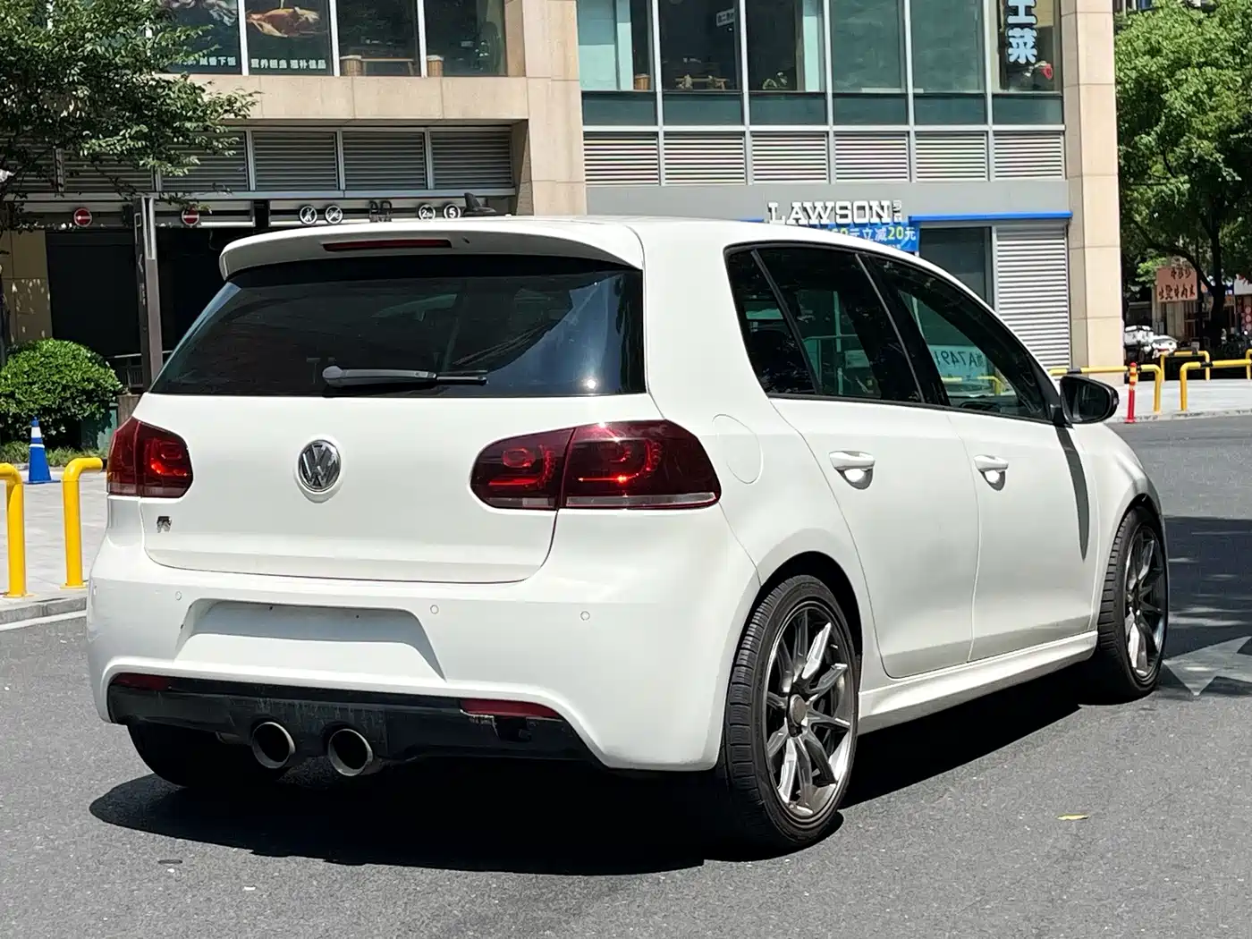 Volkswagen Golf (Import) 2014 2011 2.0TSI R