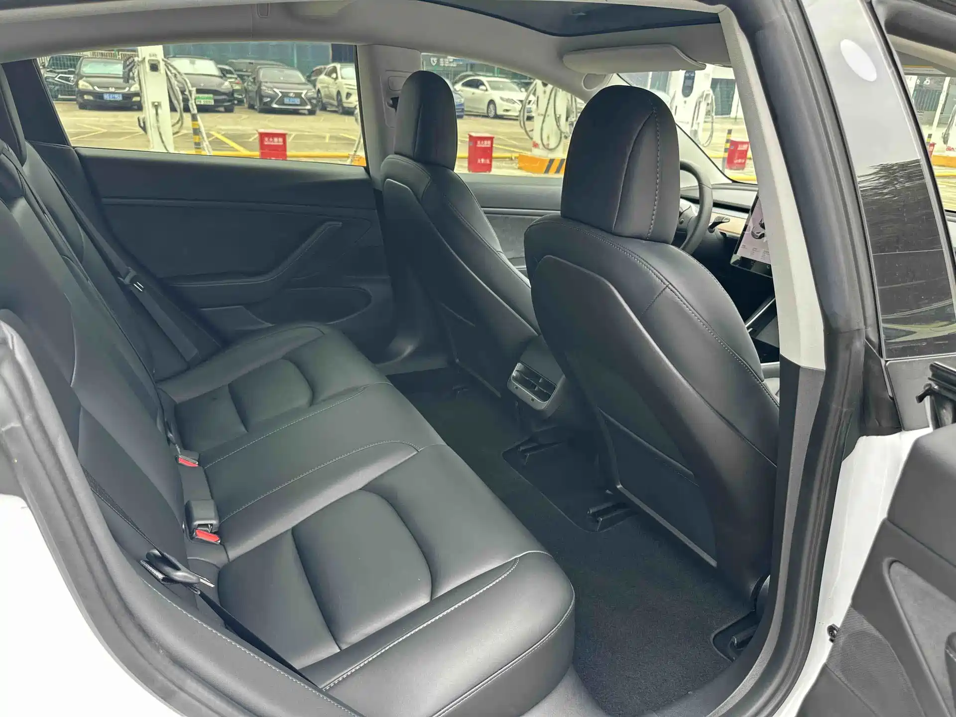 Фото 12 - Tesla Model 3 (Import)