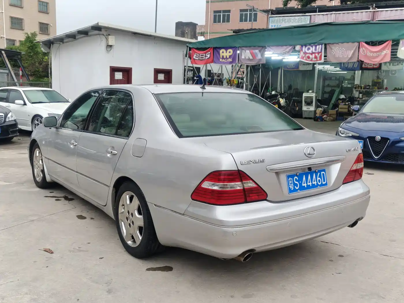 Lexus LS 2005 430 фото 16