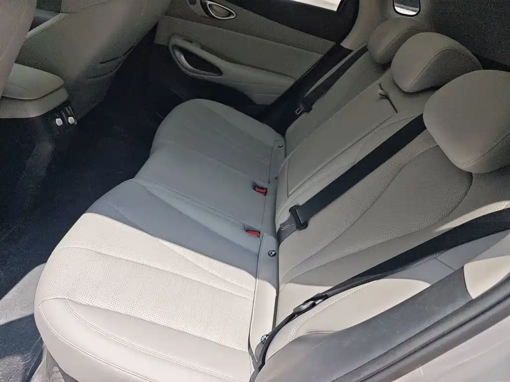 BYD Hai Shi 05 EV 2025 2025 520KM Smart Navigation Edition