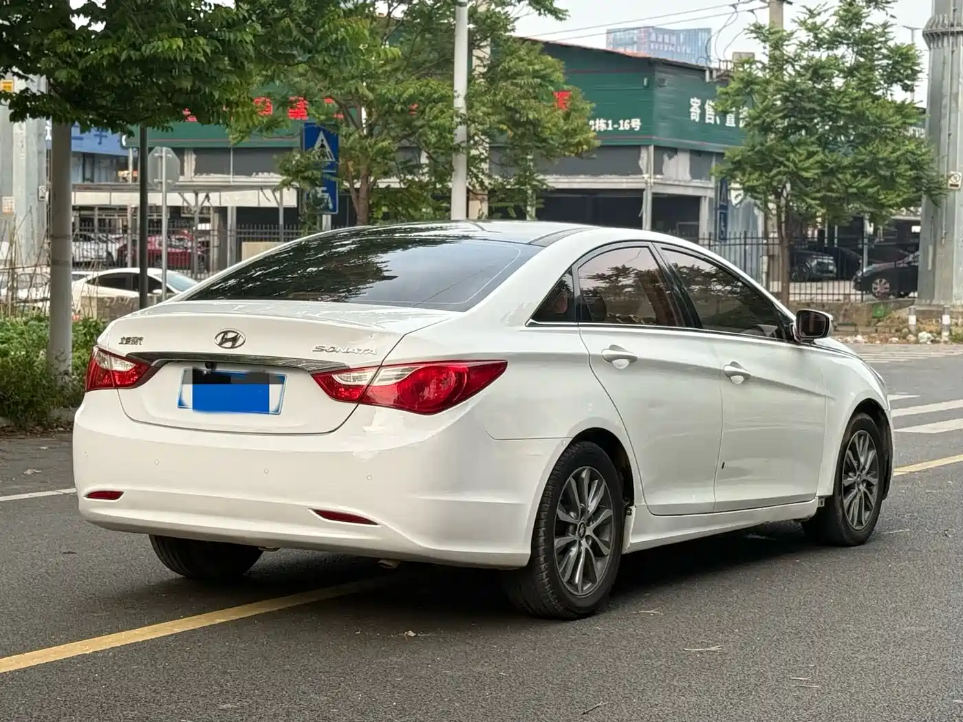 Hyundai Sonata 2013 Model 2.0L Automatic Leading Edition фото 4
