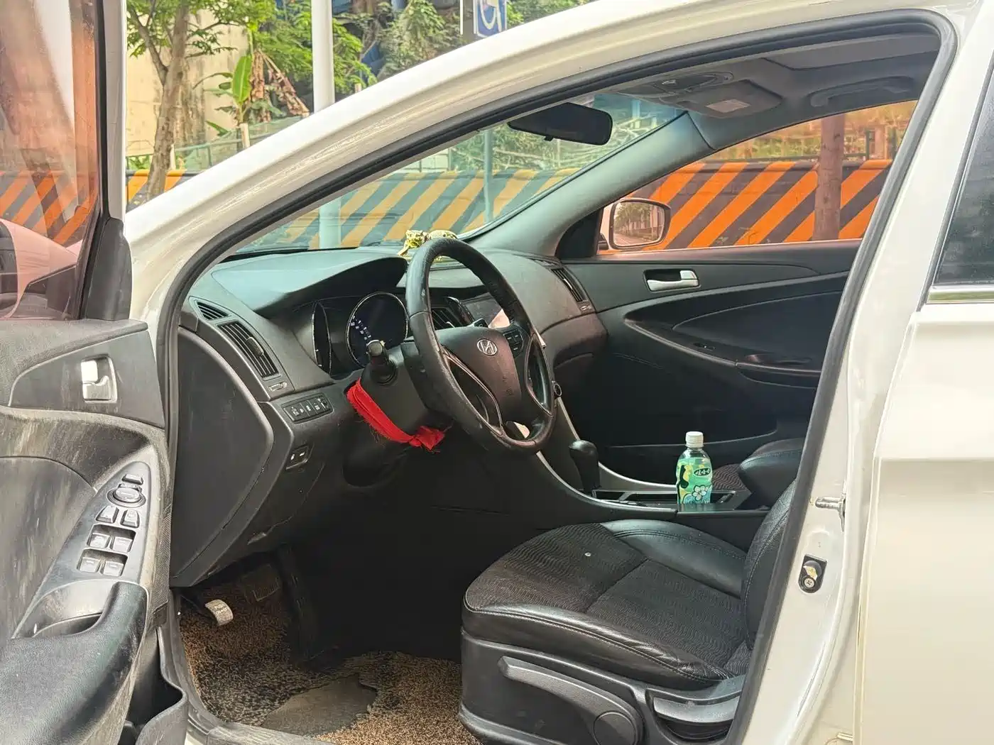 Hyundai Sonata 2013 Model 2.0L Automatic Leading Edition фото 5