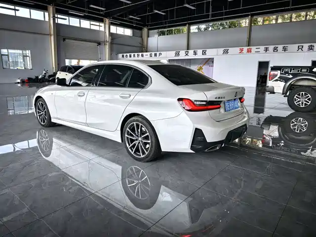 BMW 3 Series 2023 320Li M Sport Package — фото 5