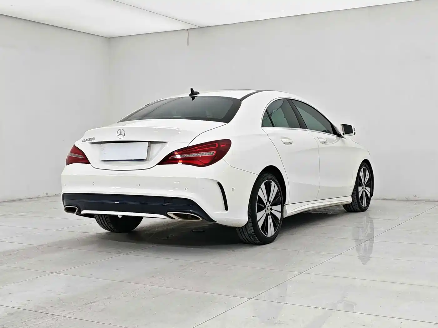 Mercedes-Benz CLA (Import) 2018 2018 CLA 200 Fashion Edition