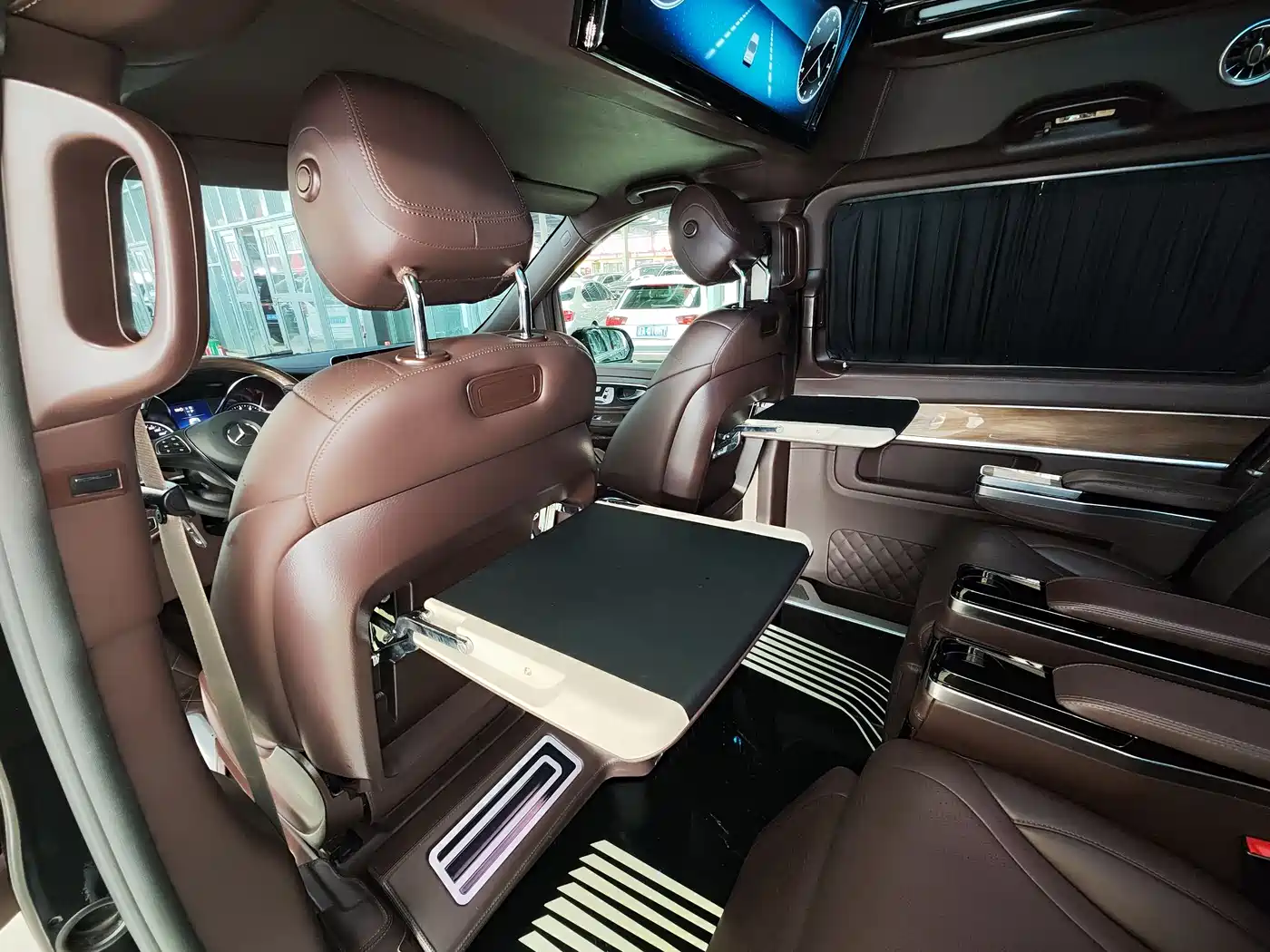 Mercedes-Benz V-Class 2022 V 260 L Long Wheelbase Prestige Edition фото 22