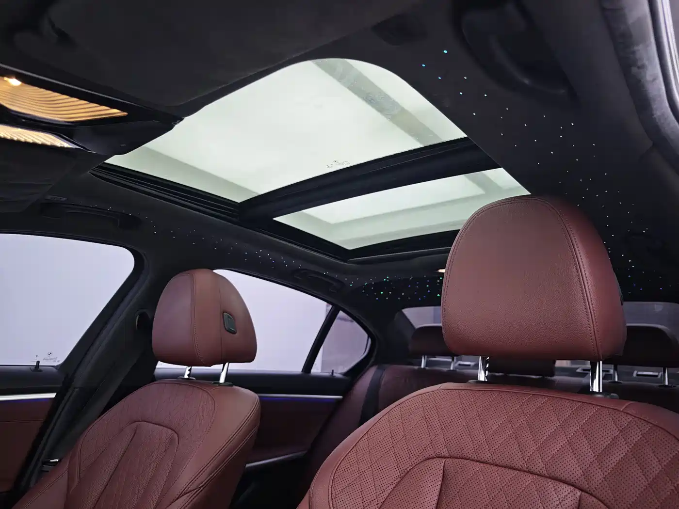 BMW 3 Series 2022 325Li M Sport Shadow Edition фото 21