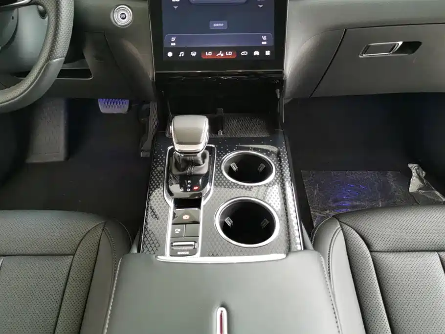 Hongqi HS3 2024 2023 1.5T 2WD Virtue Edition