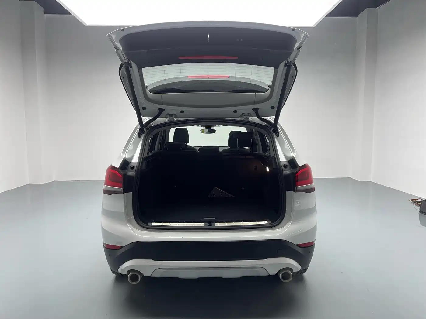 BMW X1 2022 xDrive25Li Premium фото 28
