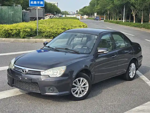  Soueast V3 Lingyue 2015 1.5L Manual Elegance Edition