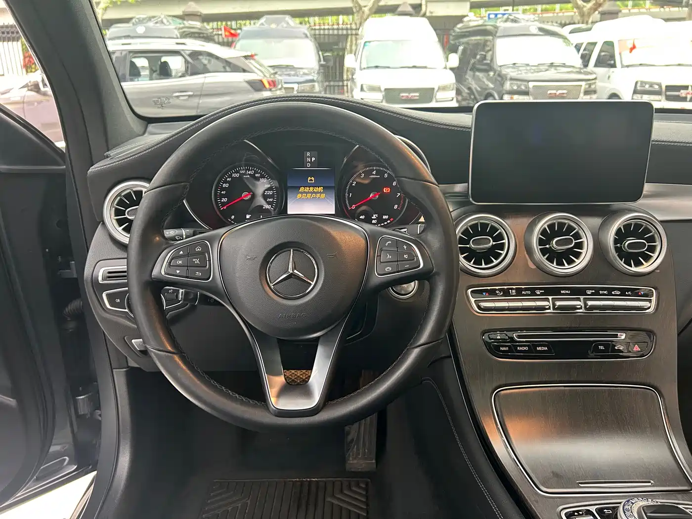 Mercedes-Benz GLC 2019 GLC 260 4MATIC Dynamic фото 12