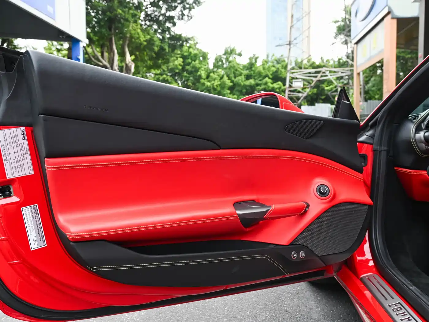 Ferrari 488 2019 2015 488 Spider