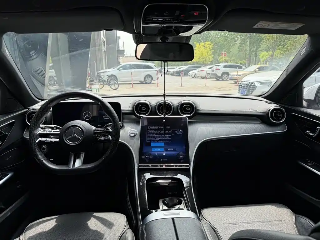 Mercedes-Benz C-Class 2024 Facelift C 200 L Sport фото 6