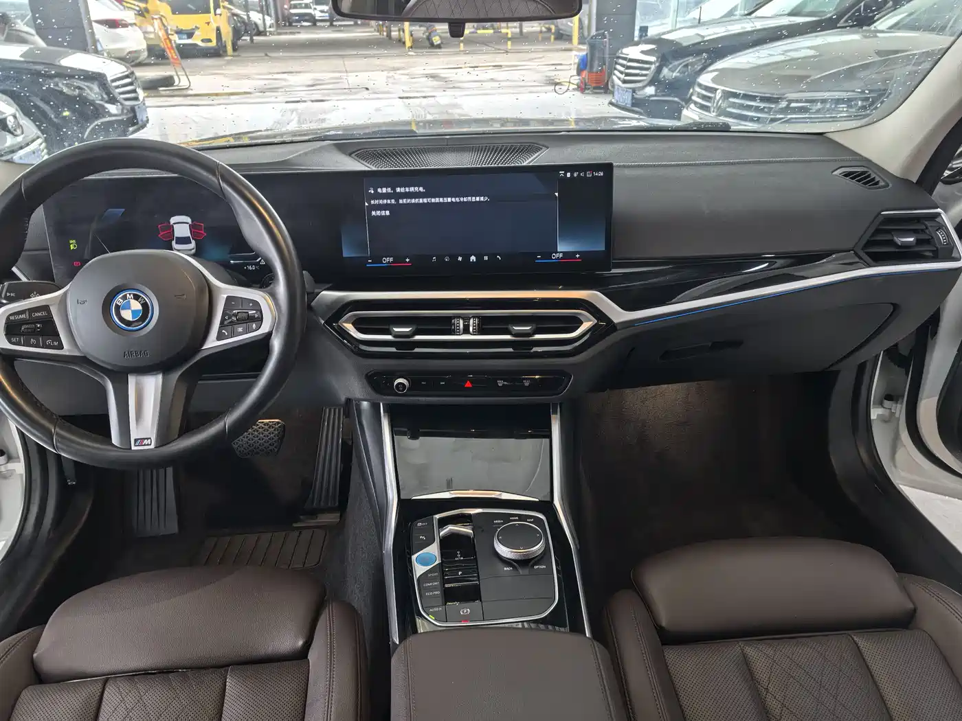 BMW I3