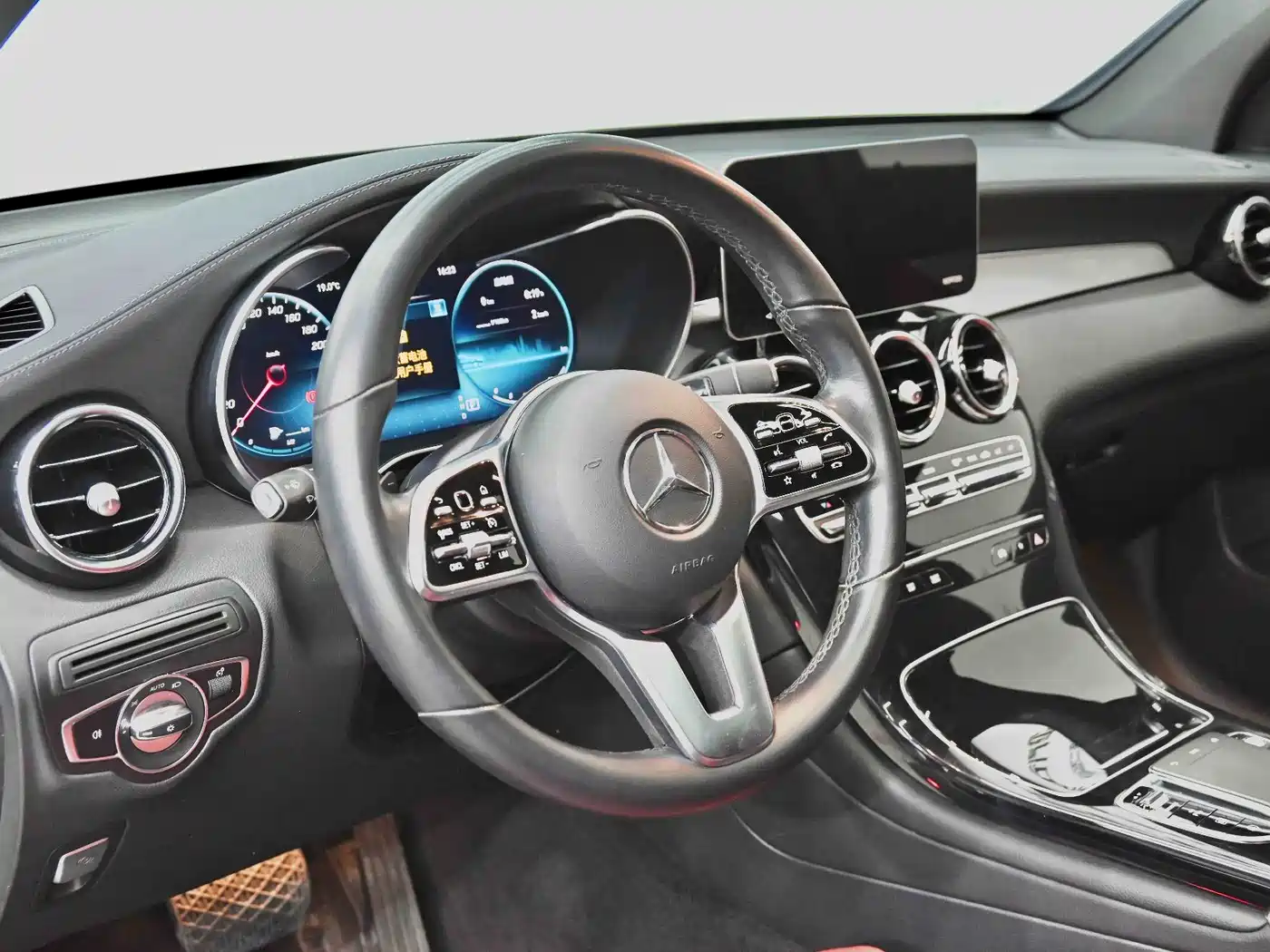 MERCEDES-BENZ GLC COUPE