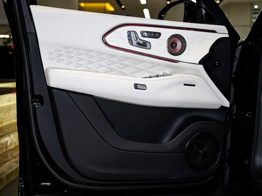 ZEEKR 8X 2026