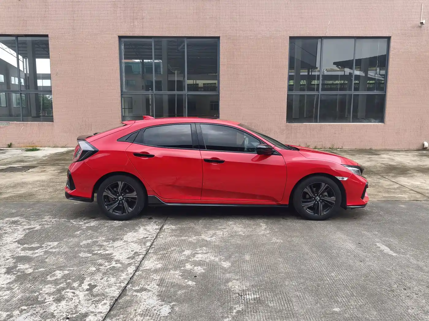 Photo 4 - Honda Civic