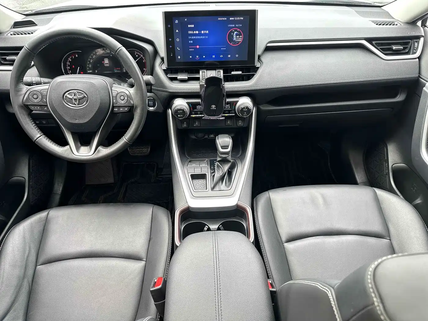 Toyota RAV4 Rongfang 2022 2.0L CVT 2WD Trend Plus Edition фото 8