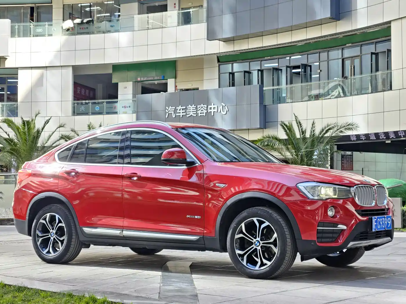 BMW X4 2014 xDrive20i X Design Package фото 3