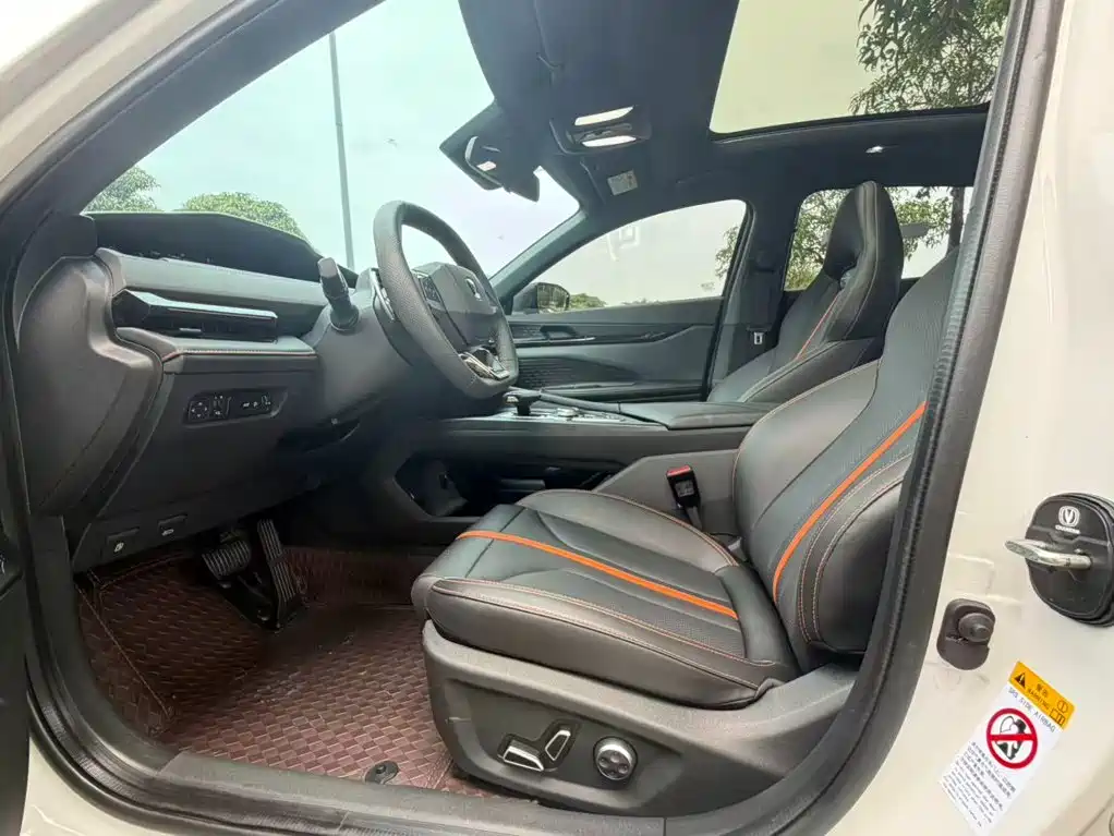 Changan UNI-V 2025 2024 1.5T Premium