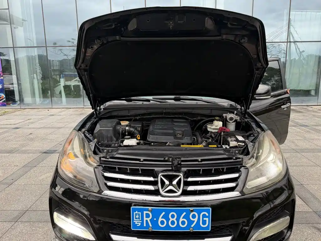 Jiangling Yusheng S350 2014 2014 2.4T Automatic 2WD Diesel Luxury Sunroof 7-seater