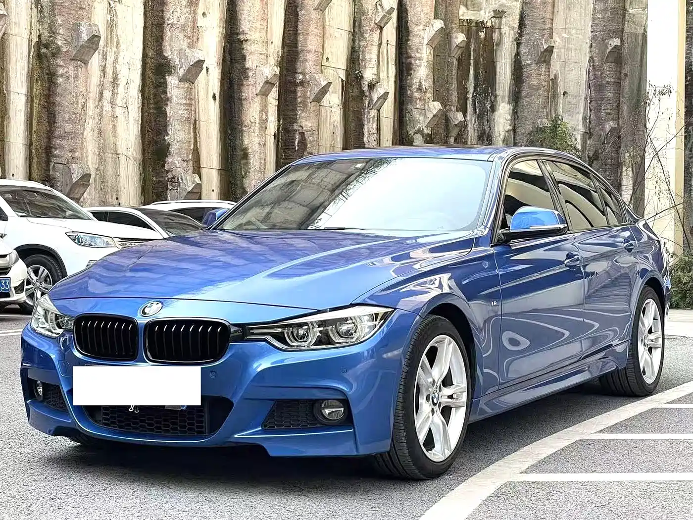BMW 3 Series 2018 320Li Leading M Sport Package