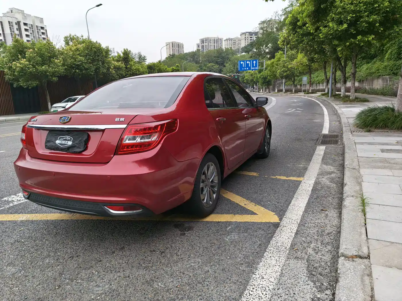 Фото 6 - Geely Vision