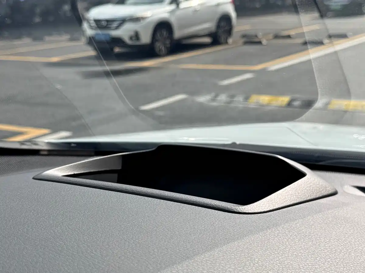 Фото 21 - Toyota Sienna