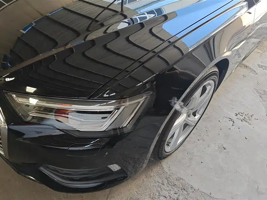 Audi A6L 2021 45 TFSI quattro Exclusive Elegance фото 5