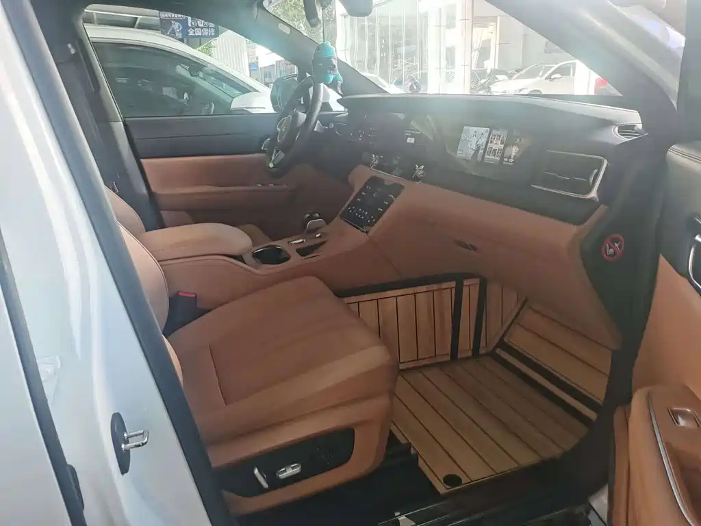 Li Auto Li ONE 2020 2020 Extended Range 6-seater