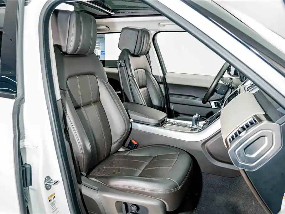 Land Rover Range Rover Sport PHEV 2019 2018 Model P400e