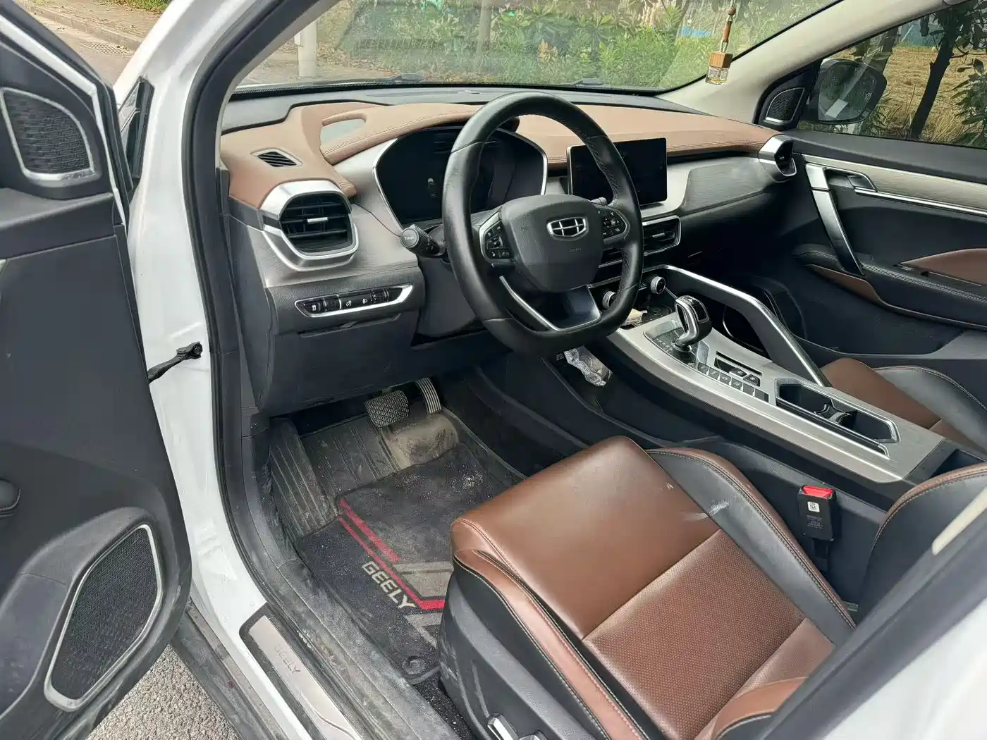Geely Binyue 2019 2019 260T DCT Ranger China VI