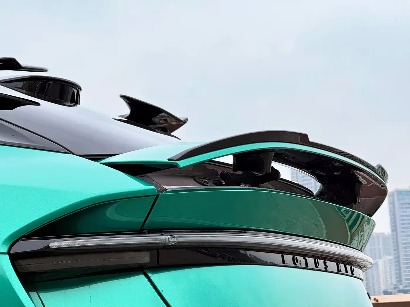 LOTUS SPORTS CAR ELETRE