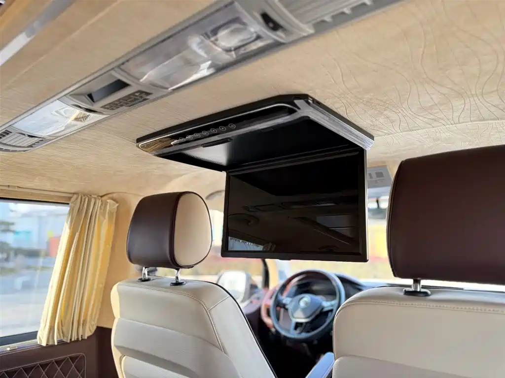Volkswagen Caravelle 2019 2.0TSI 4WD Luxury 7-seater фото 36