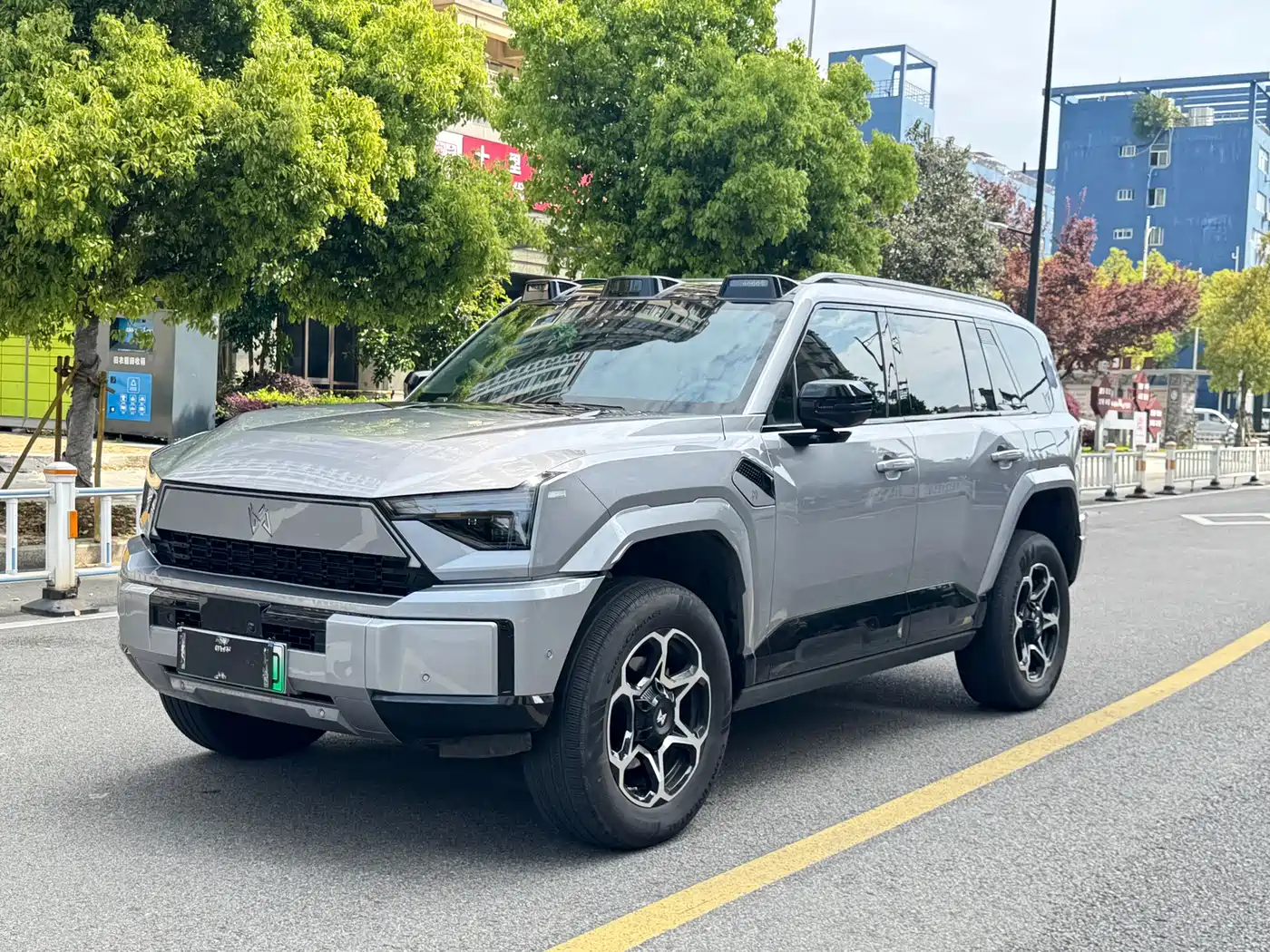 2025 Mengshi M817