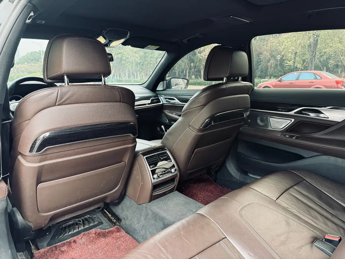 BMW 7 Series 2018 730Li Leading Type M Sport Package фото 18